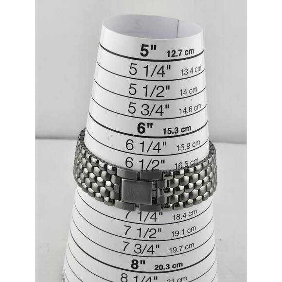 Mens Bulova Caravelle Ultra Slim Elegant Tank Watch Quartz New Battery Runs Well - Picture 10 of 10